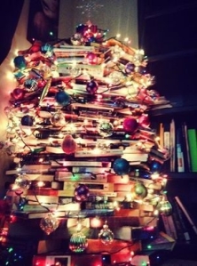 56303-Book-Christmas-Tree